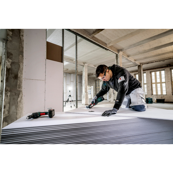 Аккумуляторный многофункциональный инструмент Metabo MT 18 LTX LiHD, 2x4.0Ah, з/у, кейс