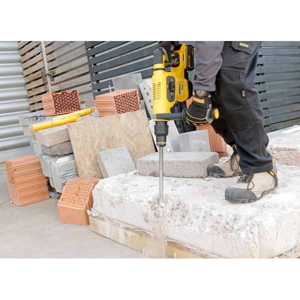 Аккумуляторный перфоратор SDS-Max XR FlexVolt DeWalt DCH481N, каркас, кейс