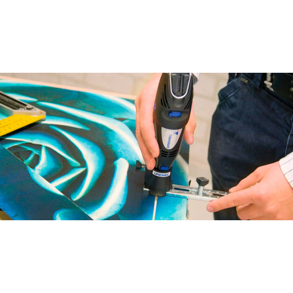 Лінійний фрезерний циркуль Dremel (678)