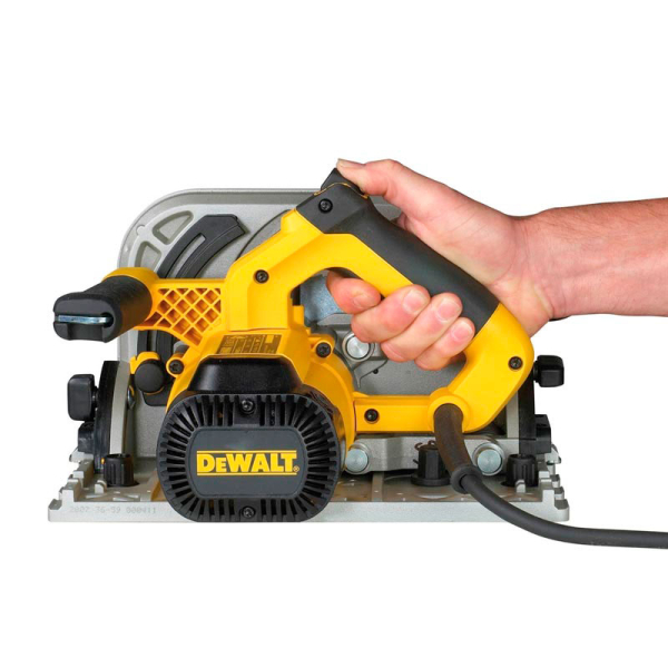 Погружная пила DeWalt DWS520K