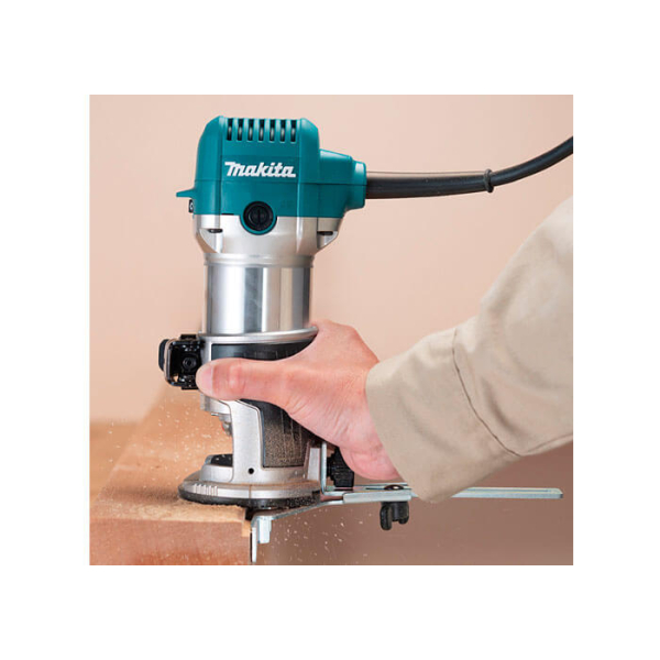 Фрезер Makita RT0702CX2