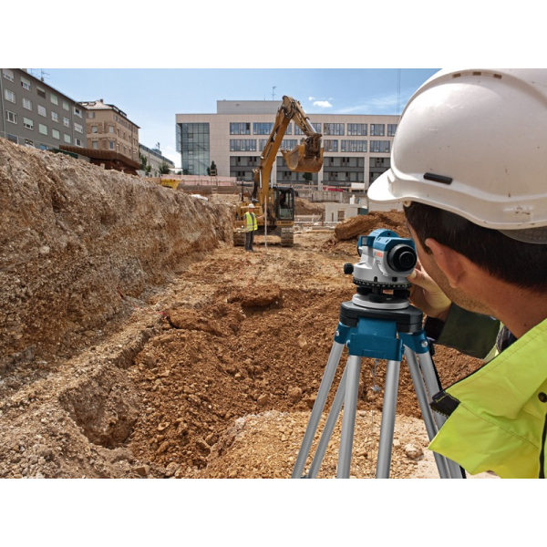 Оптический нивелир Bosch GOL 20 D Professional + BT 160 + GR 500