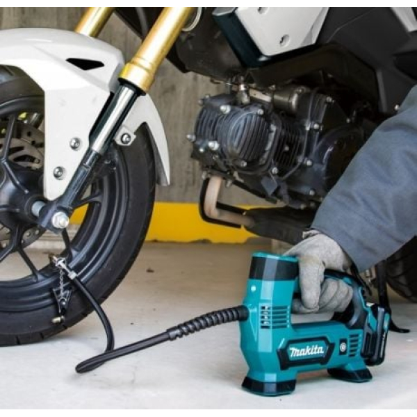 Набор аккумуляторных инструментов Makita CLX234A