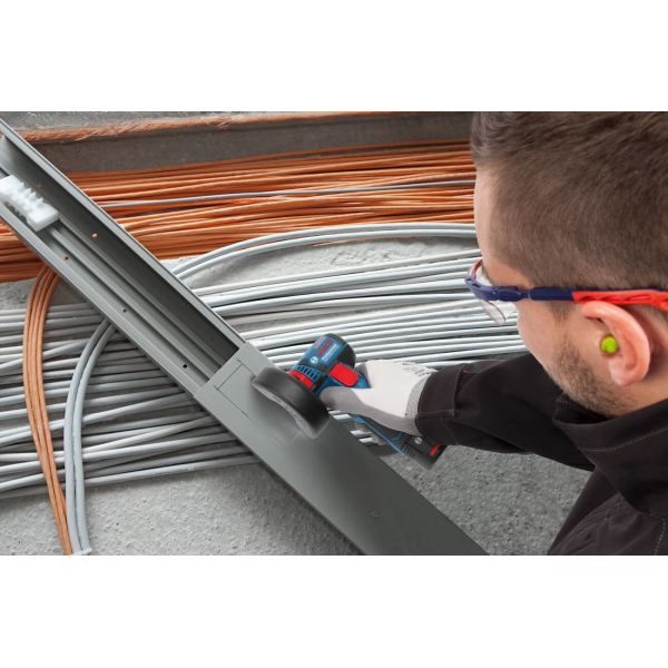Акумуляторна болгарка Bosch Professional GWS 12V-76, 1xGBA 12V 2.0Ah, з/п GAL 12V-40