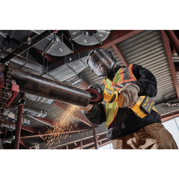Аккумуляторная угловая шлифмашина DeWalt DCG418N, каркас