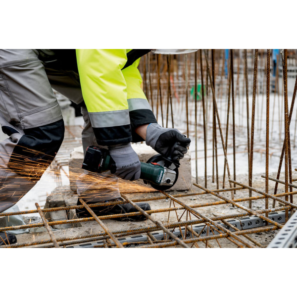 Аккумуляторная болгарка Metabo W 18 L 9-125 Quick, каркас в MetaBOX 165 L