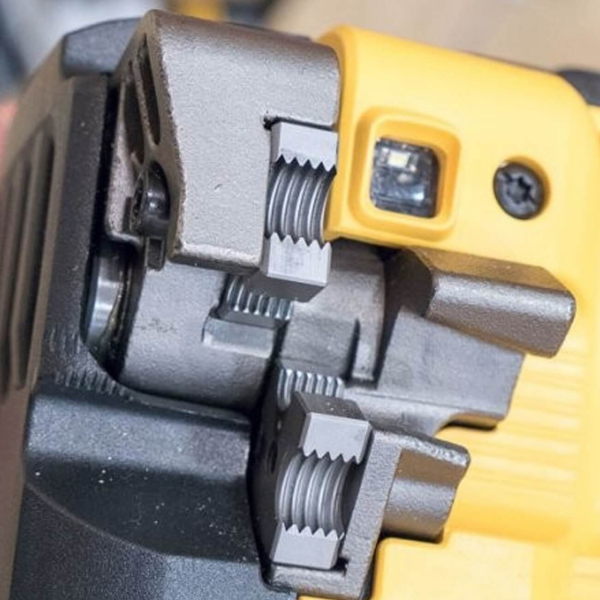 Акумуляторний різак шпильок DeWalt DCS350NT, каркас, в кейсі