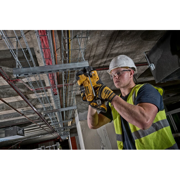 Акумуляторний різак шпильок DeWalt DCS350NT, каркас, в кейсі