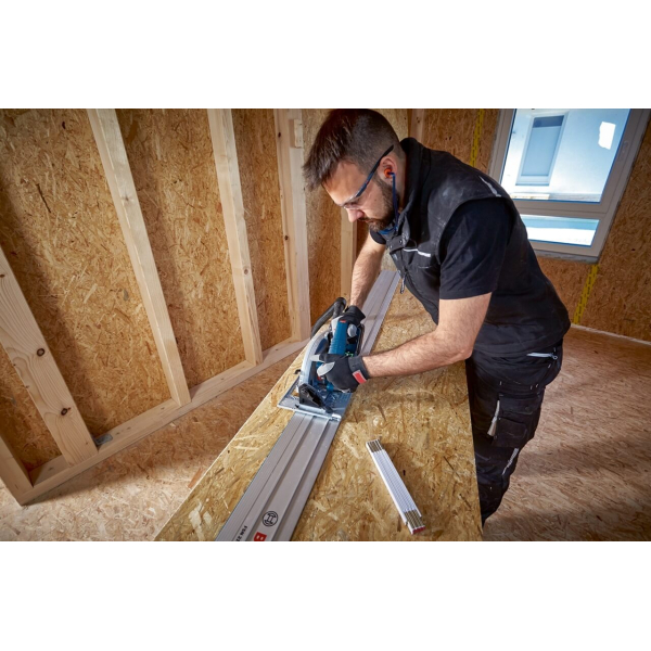 Акумуляторна циркулярна пила Bosch Professional GKS 18V-68 GC, каркас, в L-Boxx 238