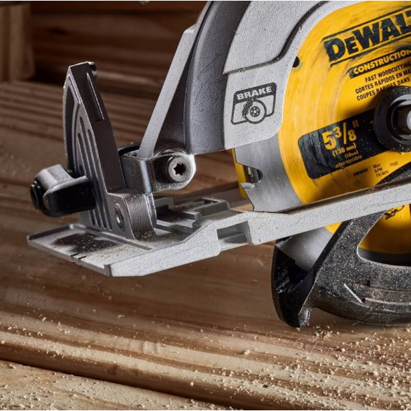Аккумуляторная дисковая пила DeWalt DCS512NT, каркас, в кейсе