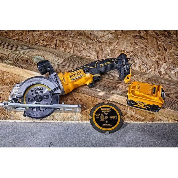 Аккумуляторная дисковая пила DeWalt DCS571P2, 2x5.0Ah, з/у, кейс