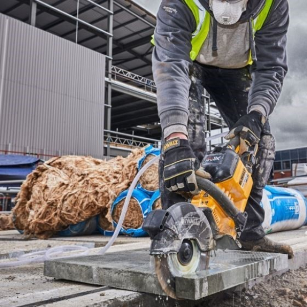 Акумуляторна відрізна пила DeWalt DCS690N, каркас