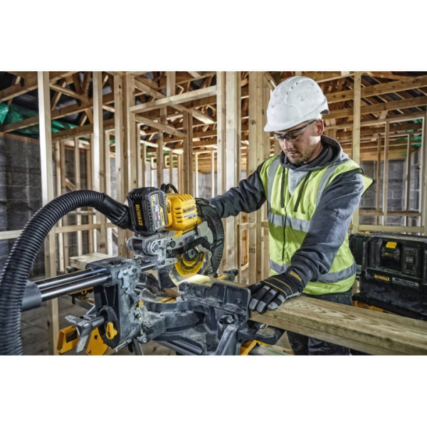 Акумуляторна торцювальна пила DeWalt DCS727T2, 2x2.0Ah, з/п