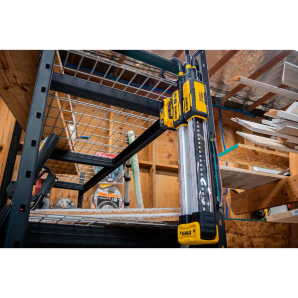 Фонарик светодиодный аккумуляторный DeWALT DCL045