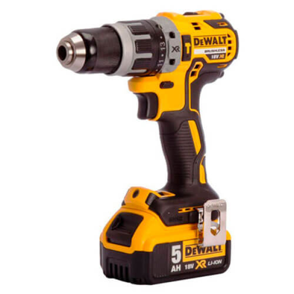 Набір з двох безщіткових інструментів DeWALT DCK266P3