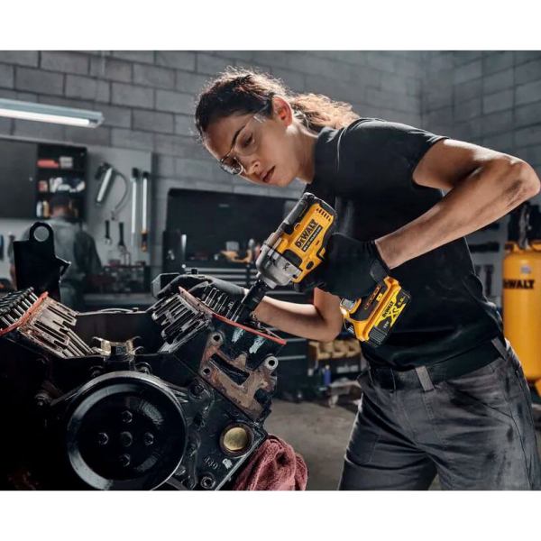 Аккумуляторный гайковерт DeWALT DCF892N, каркас