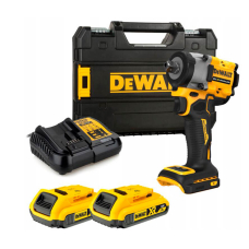 Аккумуляторный гайковерт DeWALT DCF922D2T, 2x18 В Li-Ion XR 2.0 Ah, з/у, в кейсе