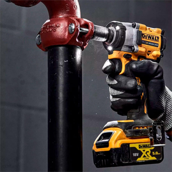 Аккумуляторный гайковерт DeWALT DCF923N, каркас