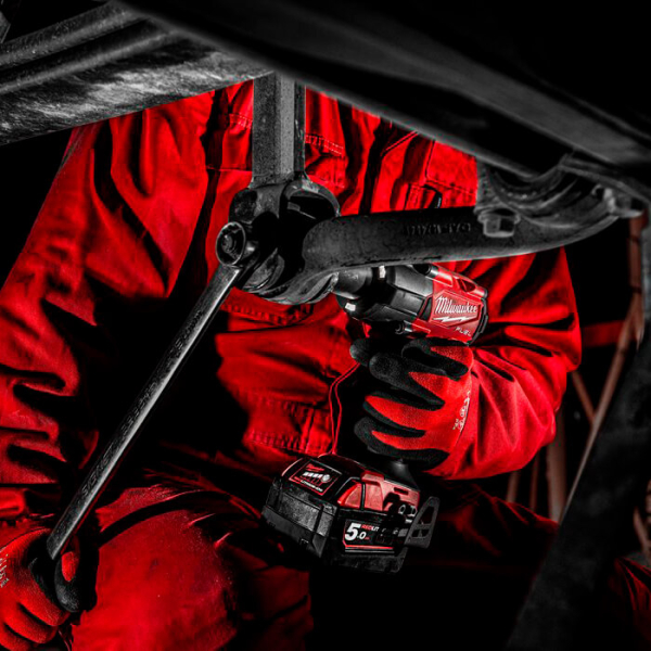 Акумуляторний гайковерт Milwaukee M18 FMTIW2F12-0X, каркас в кейсі