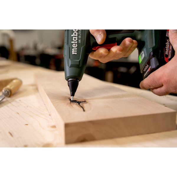 Акумуляторний клейовий пістолет Metabo HK 18 LTX 20, каркас