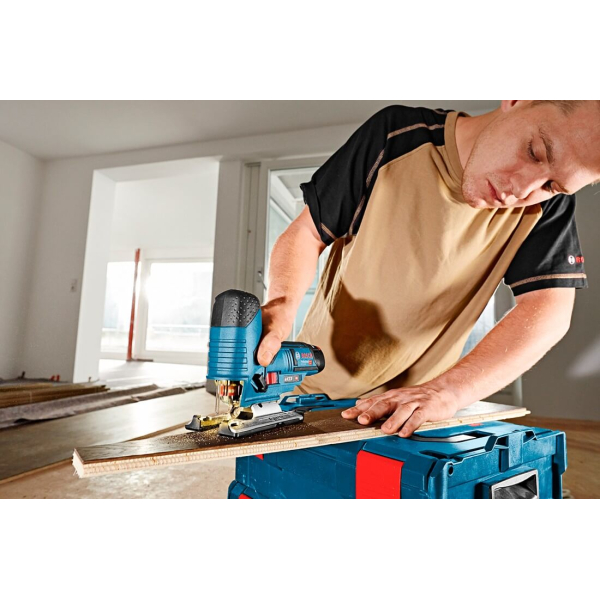 Акумуляторний лобзик Bosch Professional GST 12V-70, 1x2.0Ah, з/п GAL 12V-40