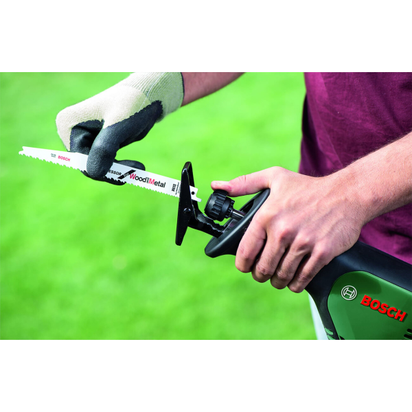 Акумуляторна шабельна пила Bosch AdvancedRecip 18, 1x2.5Ah, з/п AL 1830 CV