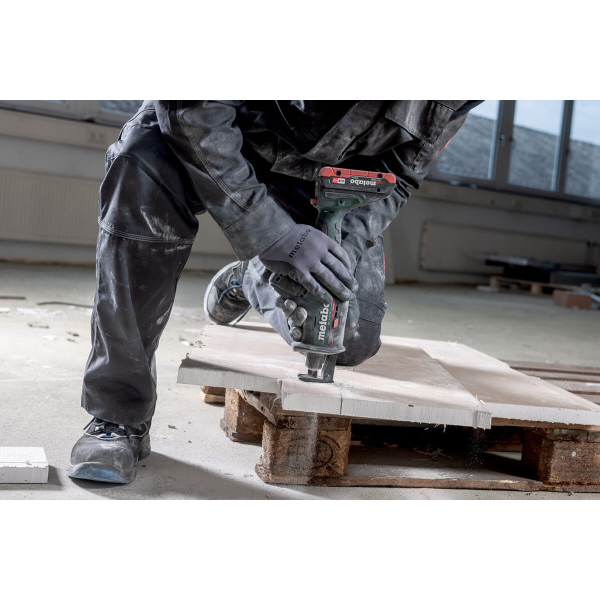 Акумуляторна шабельна пила Metabo SSE 18 LTX BL Compact, каркас, у MetaBox