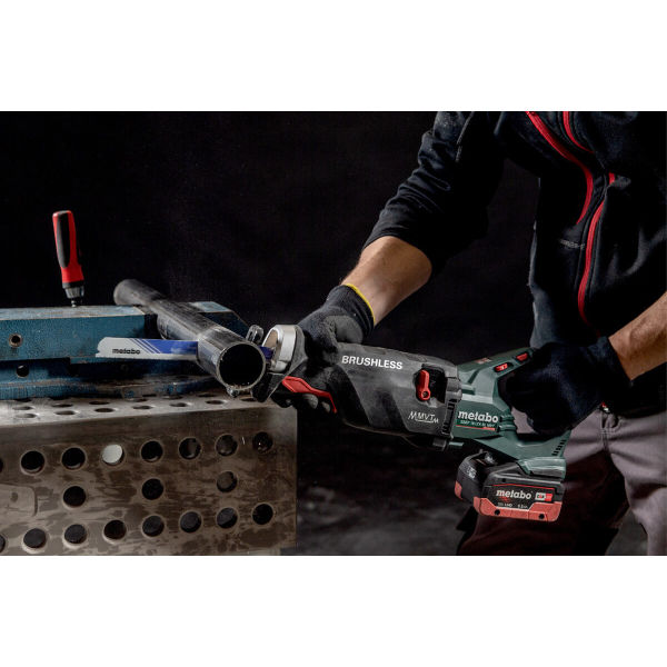 Аккумуляторная сабельная пила Metabo SSEP 18 LTX BL MVT, каркас