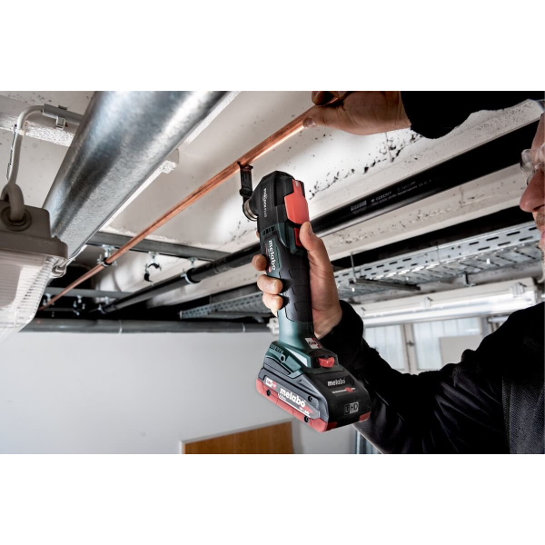 Акумуляторний універсальний різак Metabo MT 18 LTX BL QSL, каркас
