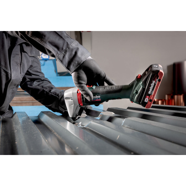 Аккумуляторные вырубные ножницы Metabo NIV 18 LTX BL 1.6, каркас