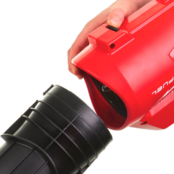 Набір акумуляторних інструментів Milwaukee M18 FPP2OP3-852: повітродувка M18 FBL-0, тример M18 BLLT-0, 1xM18 HB8 8.0 Ah, 1xM18 HB5.5 5.5 Ah, з/п M12-18 FC