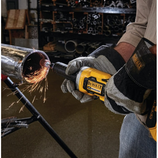 Аккумуляторная прямошлифовальная машина DeWalt DCG426N, каркас