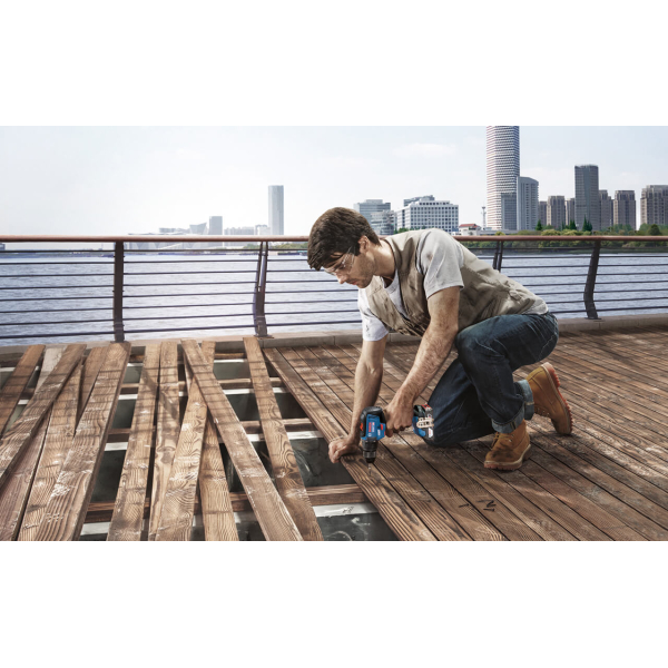 Аккумуляторный шуруповерт Bosch GSR 18V-50 Professional, каркас