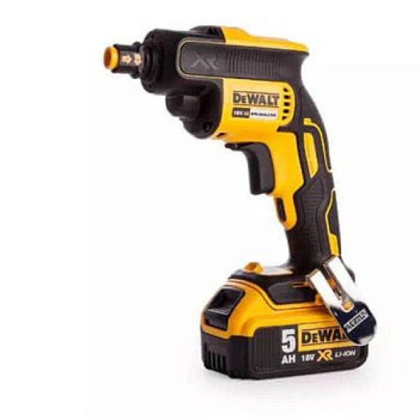 Аккумуляторный шуруповерт DeWALT DCF620P2K, 2x5.0Ah, з/у, в кейсе