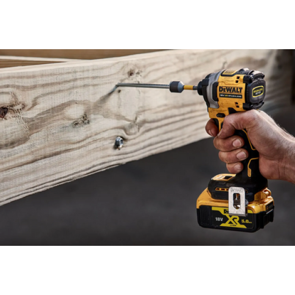 Акумуляторний гвинтоверт DeWALT DCF850P2T, 2x5.0 Ah, з/п, в кейсі