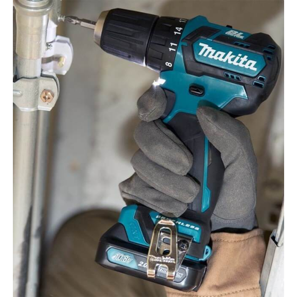 Аккумуляторный шуруповерт Makita DF332DSAE, 2x2.0 Ah, DC10SB, кейс