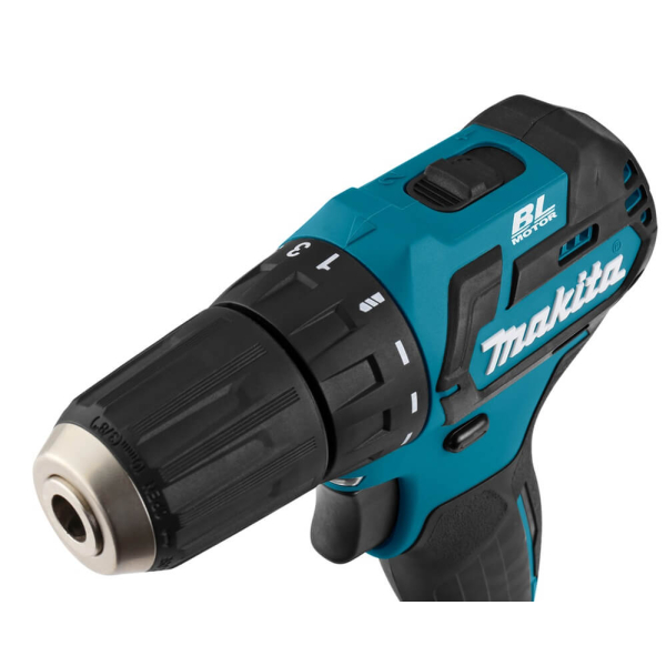 Аккумуляторный шуруповерт Makita DF332DSAE, 2x2.0 Ah, DC10SB, кейс