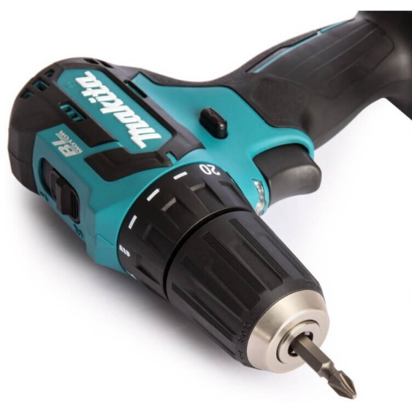 Аккумуляторный шуруповерт Makita DF332DSAE, 2x2.0 Ah, DC10SB, кейс