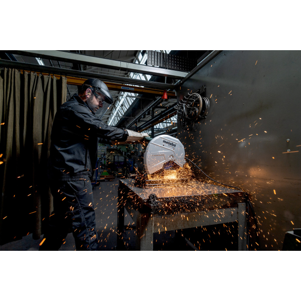 Отрезная пила по металлу Metabo CS 24-355 S