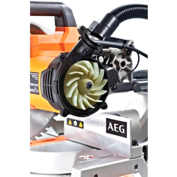 Торцовочная пила AEG PS 254 L