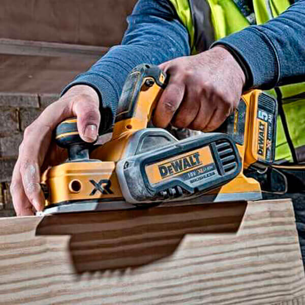 Аккумуляторный рубанок DeWALT DCP580N, каркас