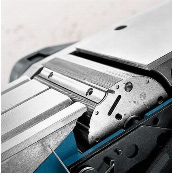 Рубанок електричний Bosch GHO 40-82