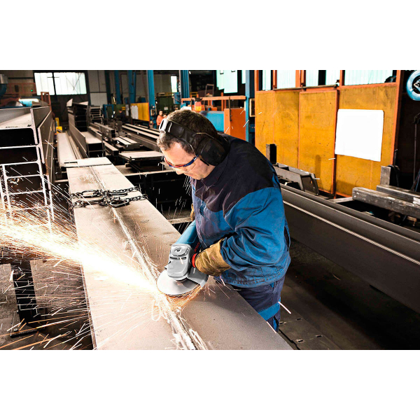 Болгарка Bosch Professional GWS 2200