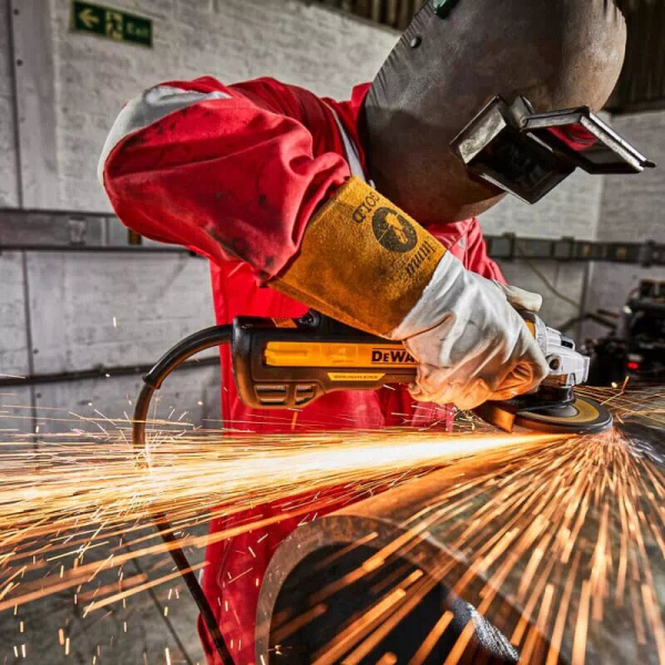 Кутова шліфмашина безщіткова DeWalt DWE4357