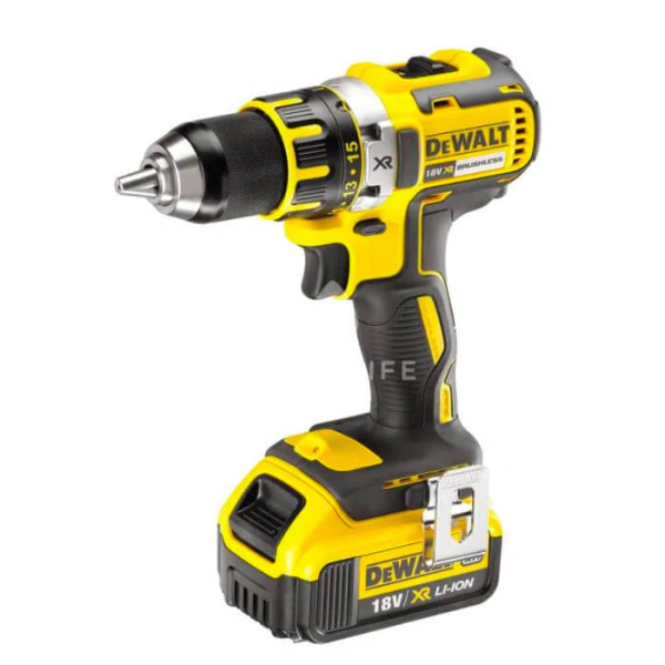 Аккумуляторный шуруповерт DeWALT DCD790M2, 2xLi-Ion XR 4.0 Ah, з/у, кейс