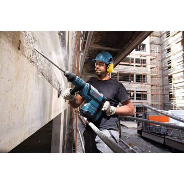 Перфоратор Bosch GBH 8-45 DV, кейс