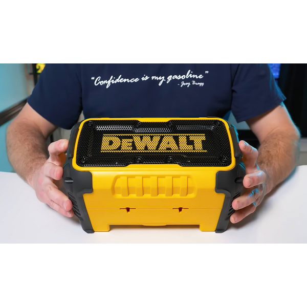 Аккумуляторная портативная Bluetooth колонка DeWalt DCR011, каркас