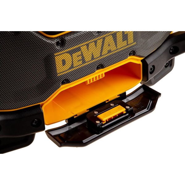 Радиоприёмник-зарядное устройство DeWalt DCR027, каркас