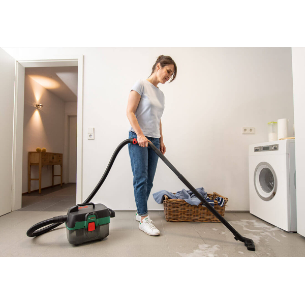 Акумуляторний пилосос Bosch Advanced Vac 18V-8, 1x2.5Ah, з/п AL 1830 CV 
