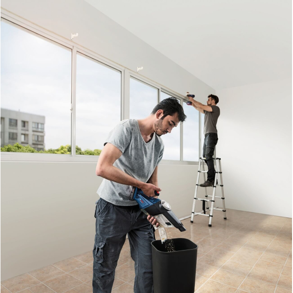 Акумуляторний пилосос Bosch GAS 18V-1 Professional, 1x4.0 Ah, з/п GAL 18V-40